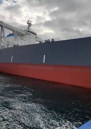 UNI:ON commercial vessel at the dock