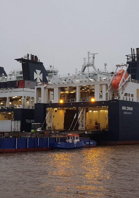 DFDS vessel